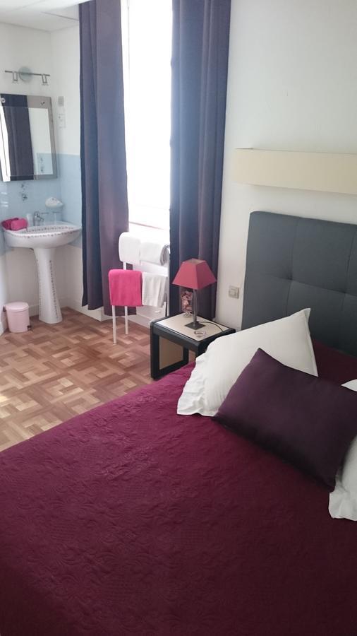 Au Georges VII Hotel Bayeux Eksteriør billede